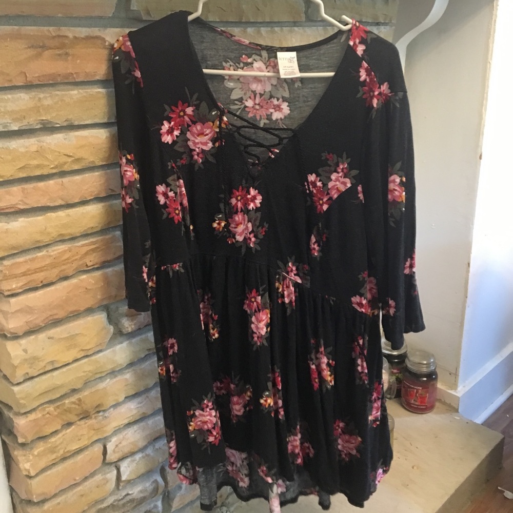 Gray Floral blouse